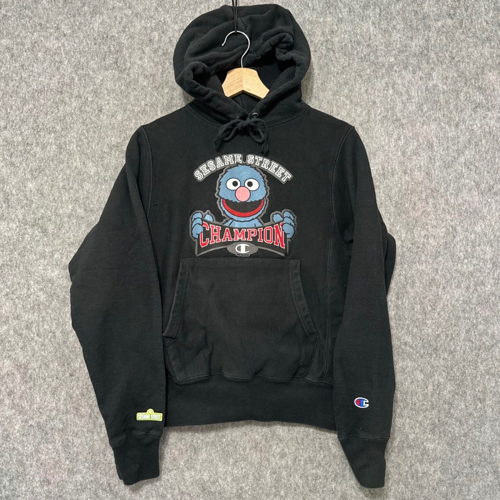 Champion Sesame Street Hoodie Mens XS Black Grover Reverse Weave Pullover GF68